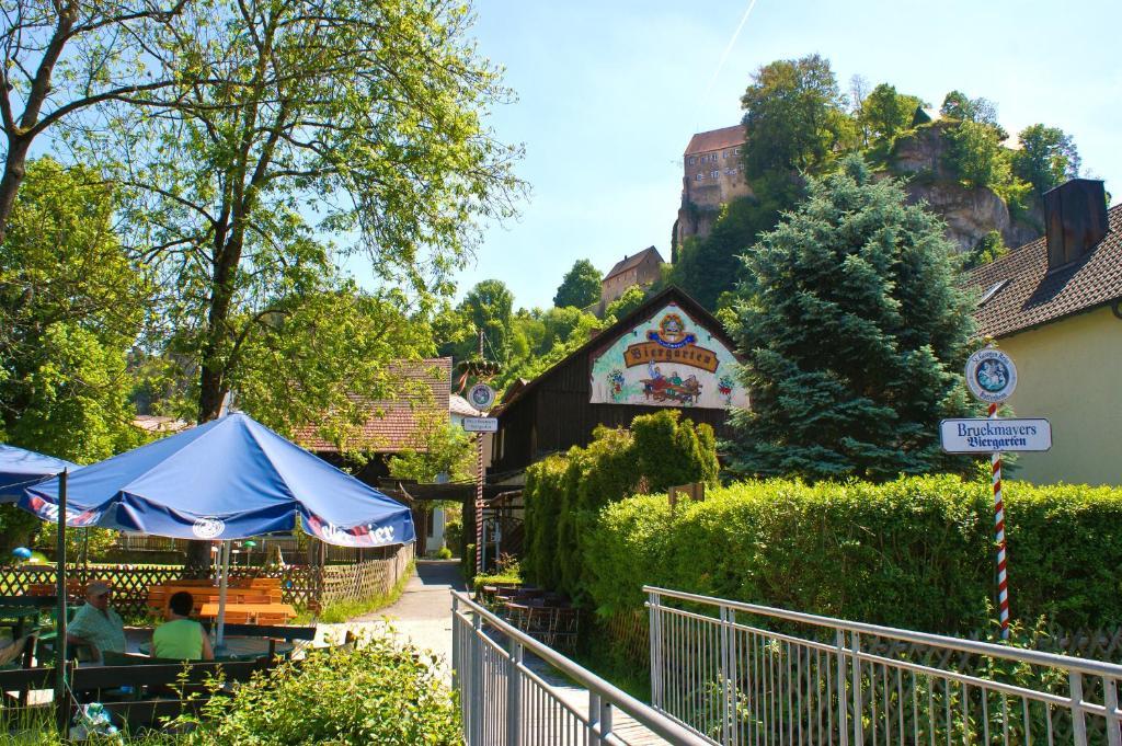 Bruckmayers Gästehaus Pottenstein Exterior foto